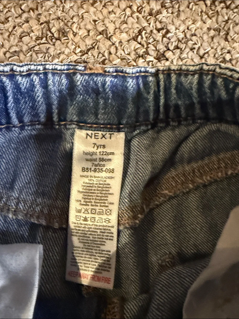 Barrel Jeans Distressed with Red Heart embroidery